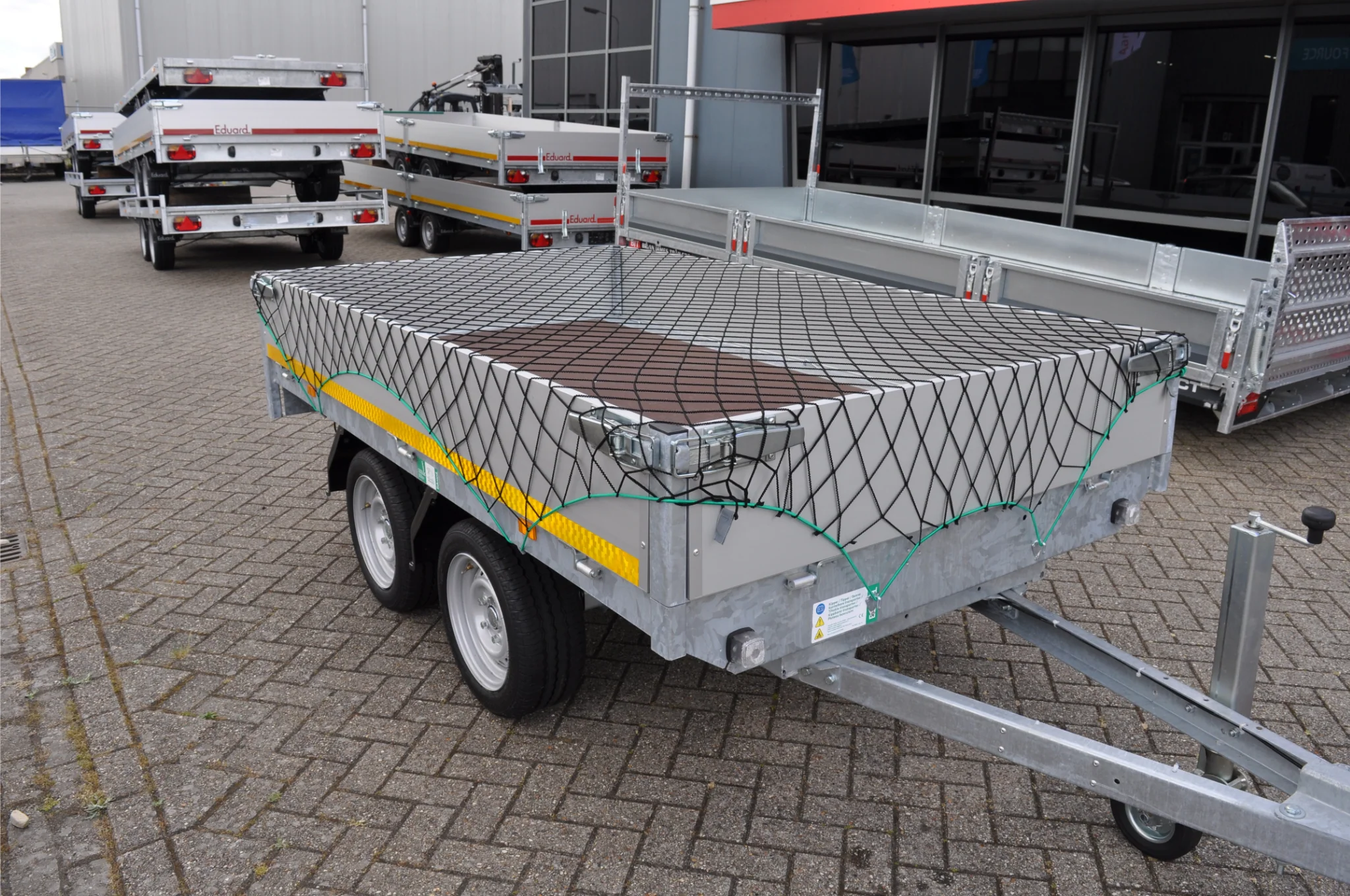 Elastisch Aanhangernet - Zwart - 1-2 x 2-3 meter - Rekbaar maasnet  - Inclusief elastiek rondom - UV bestendig - Image 4