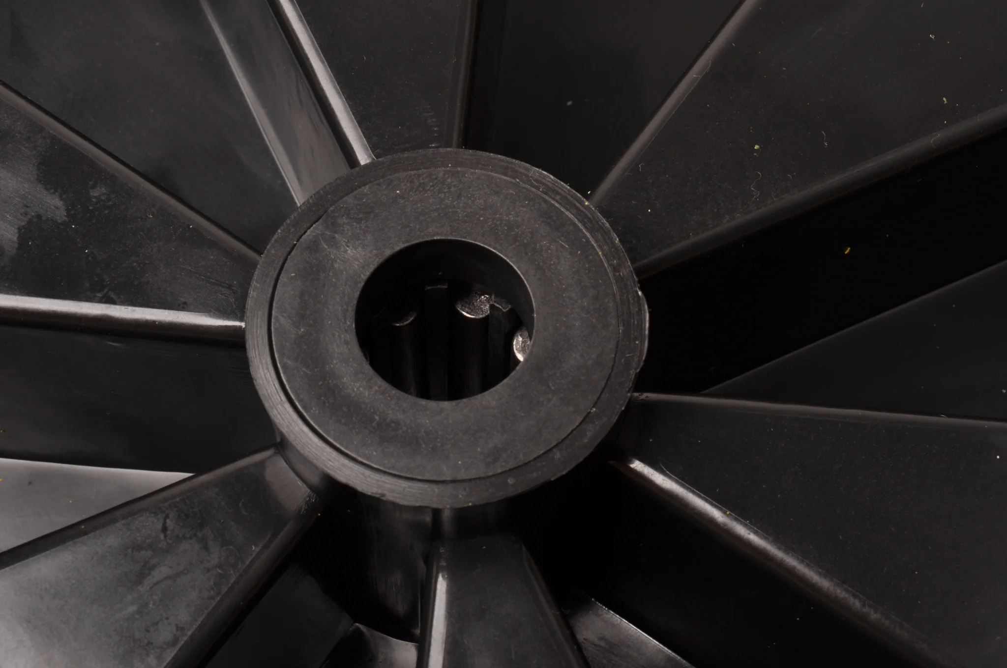 Kruiwagenwiel - 4.00-8 - massief/anti-lek band en zwarte kunststof velg - maximale belasting: 150 kg - asgat/naafdiameter: 20 mm - Image 5