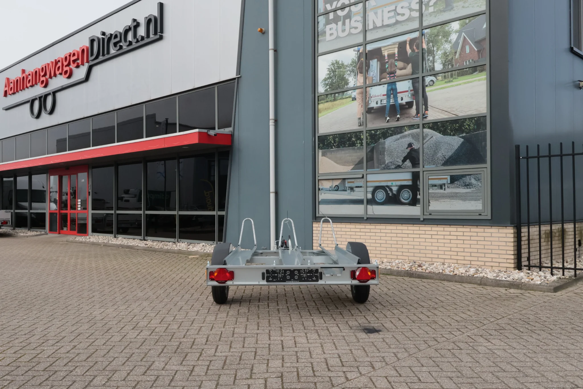 Humbaur HM 102113 - motor aanhanger - 1000 kg bruto laadvermogen - laadoppervlakte 209x136 cm - geremd - Image 3