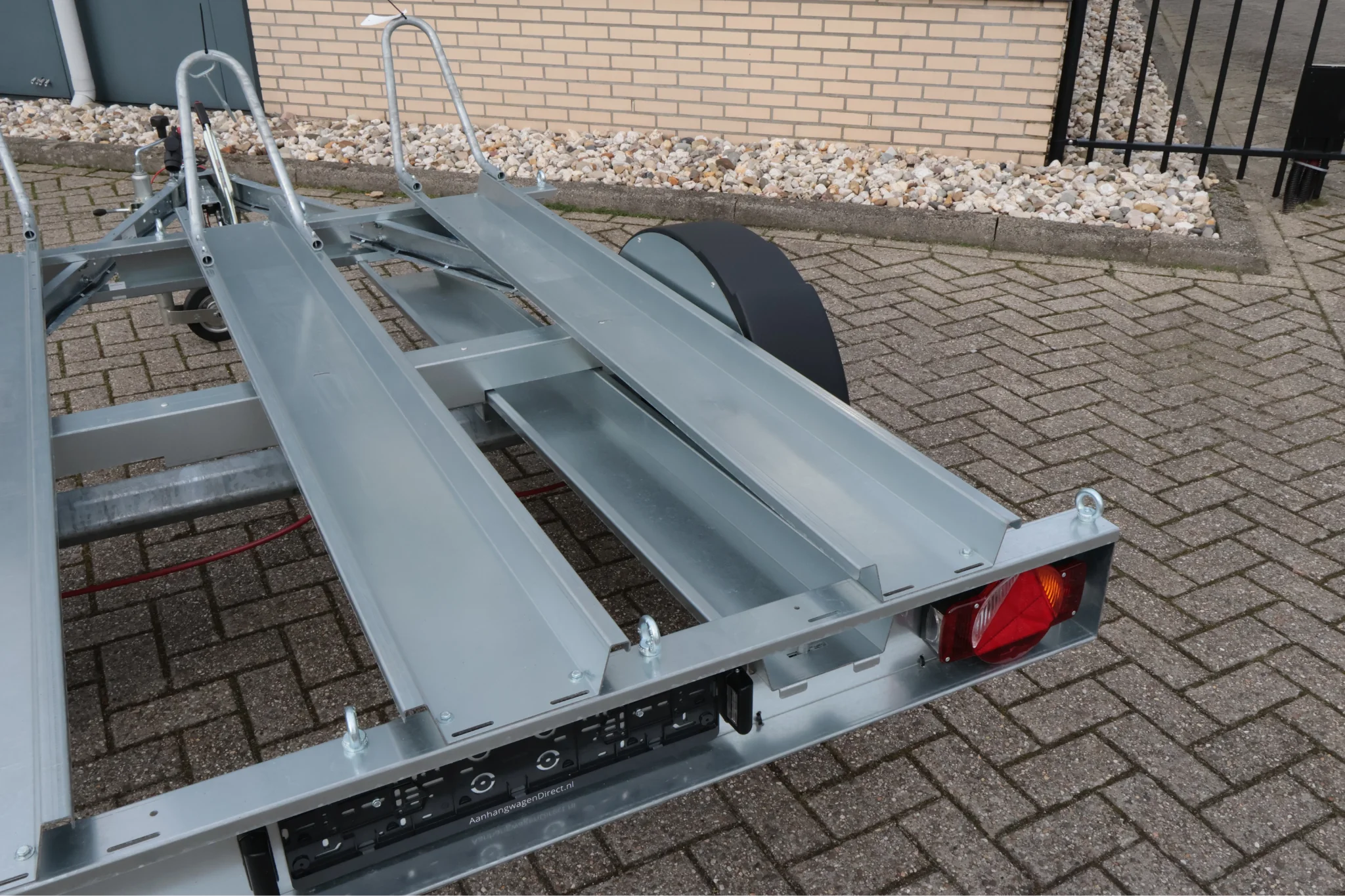 Humbaur HM 102113 - motor aanhanger - 1000 kg bruto laadvermogen - laadoppervlakte 209x136 cm - geremd - Image 6